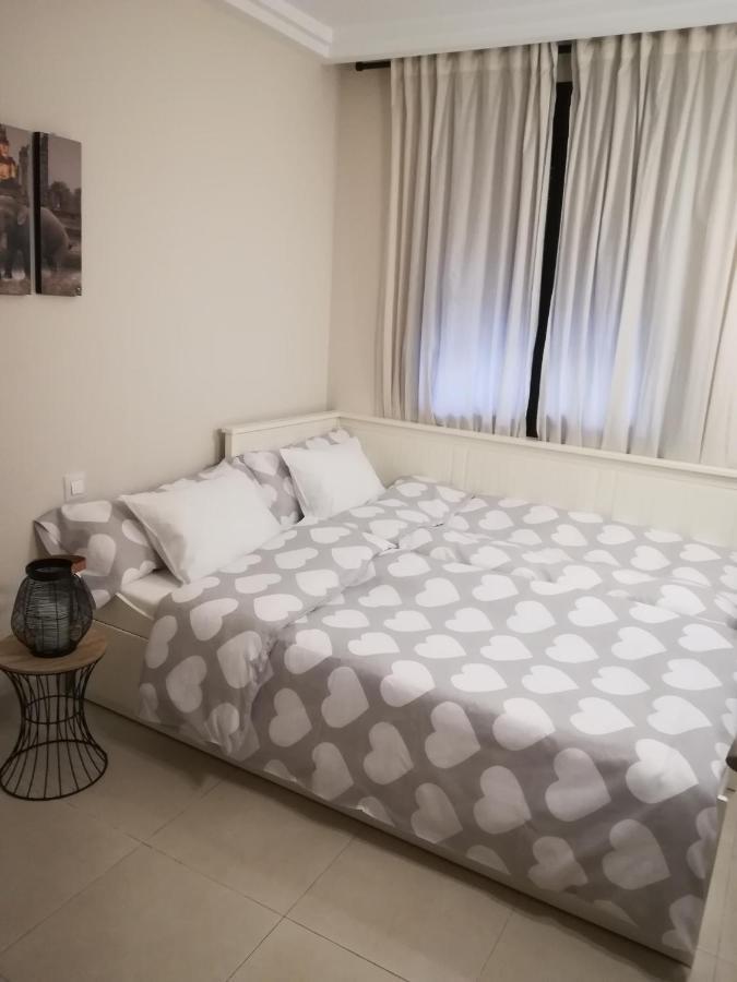 Paula Pool Apartment Adeje Адехе Екстериор снимка