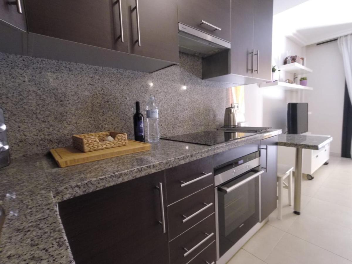 Paula Pool Apartment Adeje Адехе Екстериор снимка